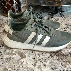 Adidas Athletic Sneakers 6.5.